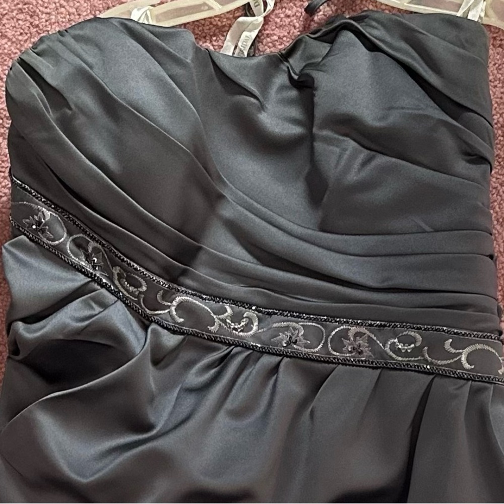 Bridesmaid Dress- David Bridal- Size 16 w/tulle